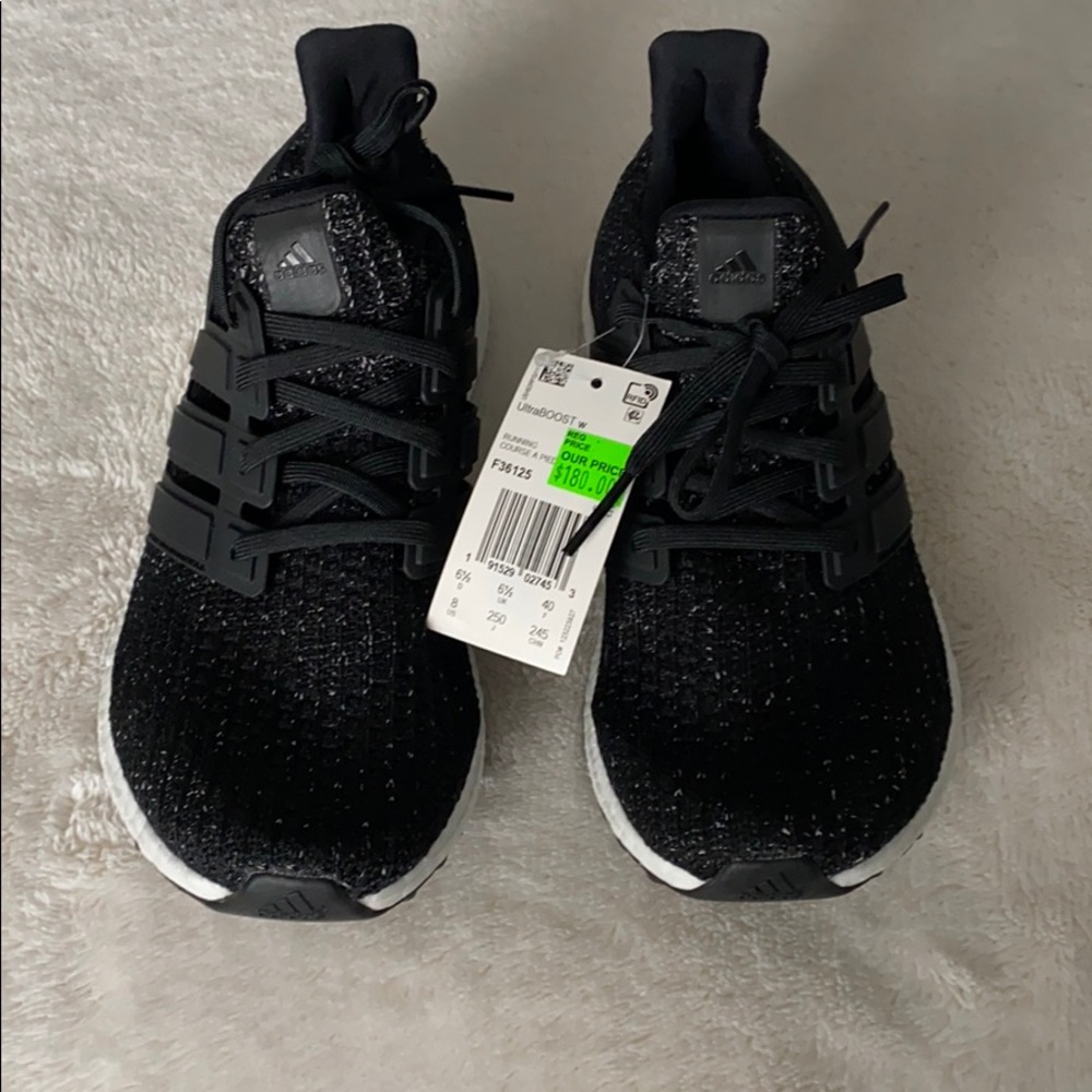 BRAND NEW WITH TAGS AND BOX Adidas UltraBOOST